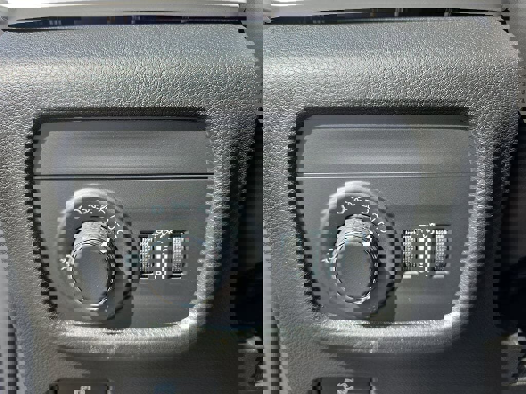 New 2026 Jeep Grand Cherokee Laredo X image 25