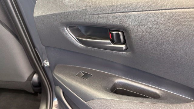Used 2024 Toyota Corolla LE FWD image 27
