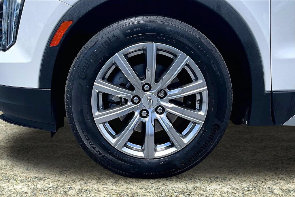 Used 2022 Cadillac XT4 Premium Luxury AWD/4WD image 34