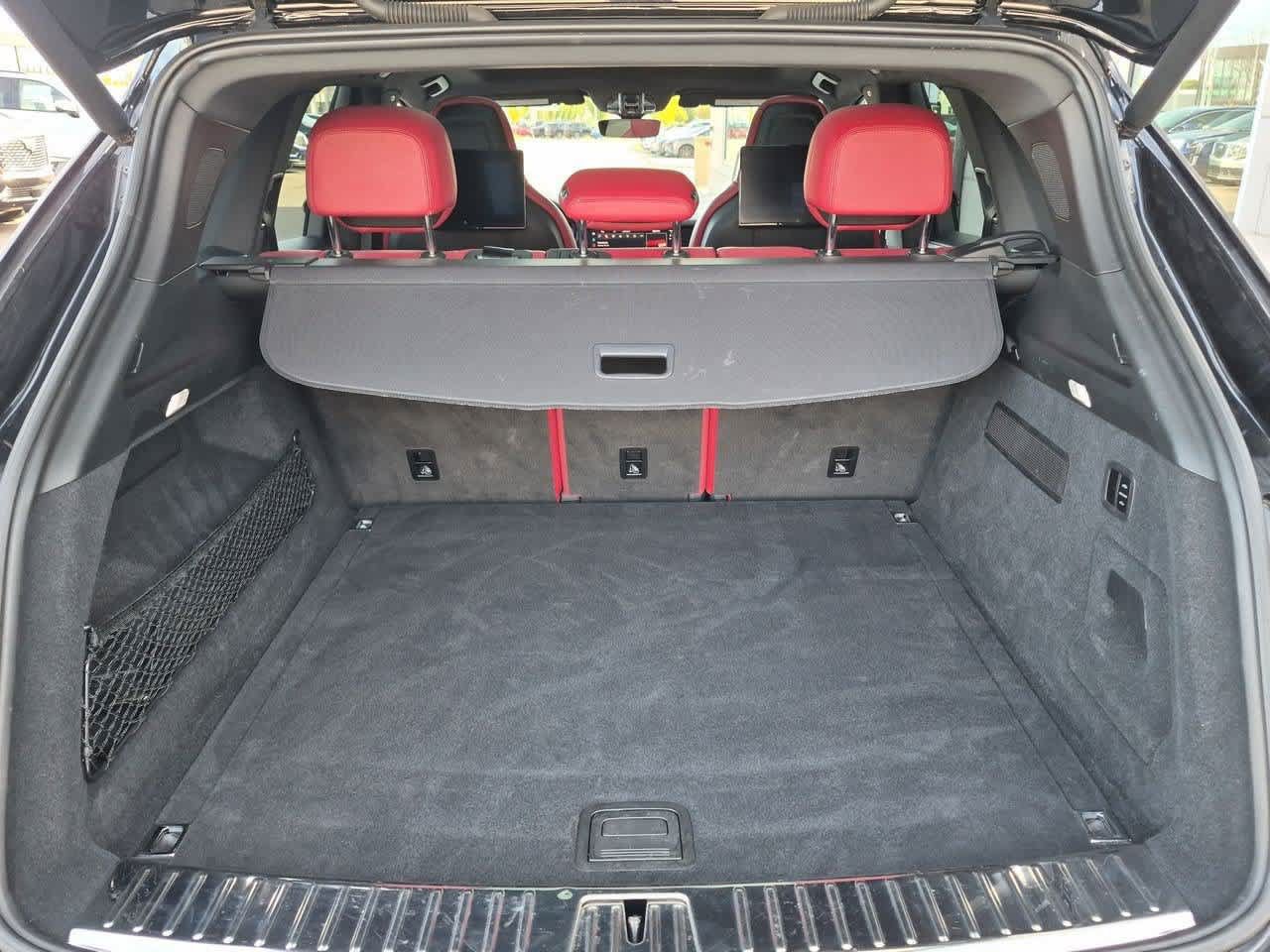 Used 2022 Porsche Cayenne S AWD/4WD image 36