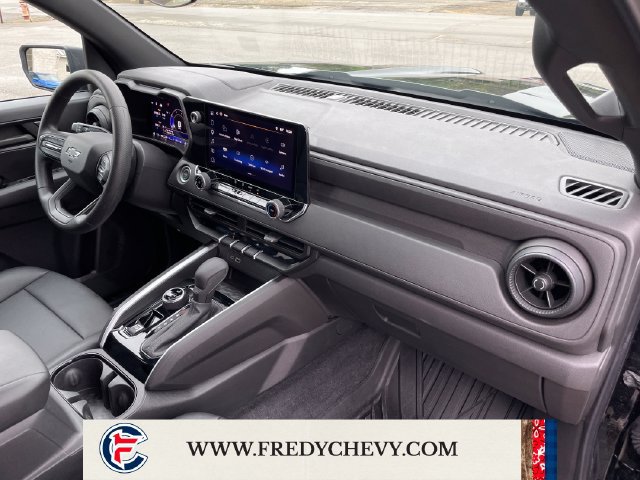 Used 2024 Chevrolet Colorado Trail Boss w/ Advanced Trailering Package AWD/4WD image 37