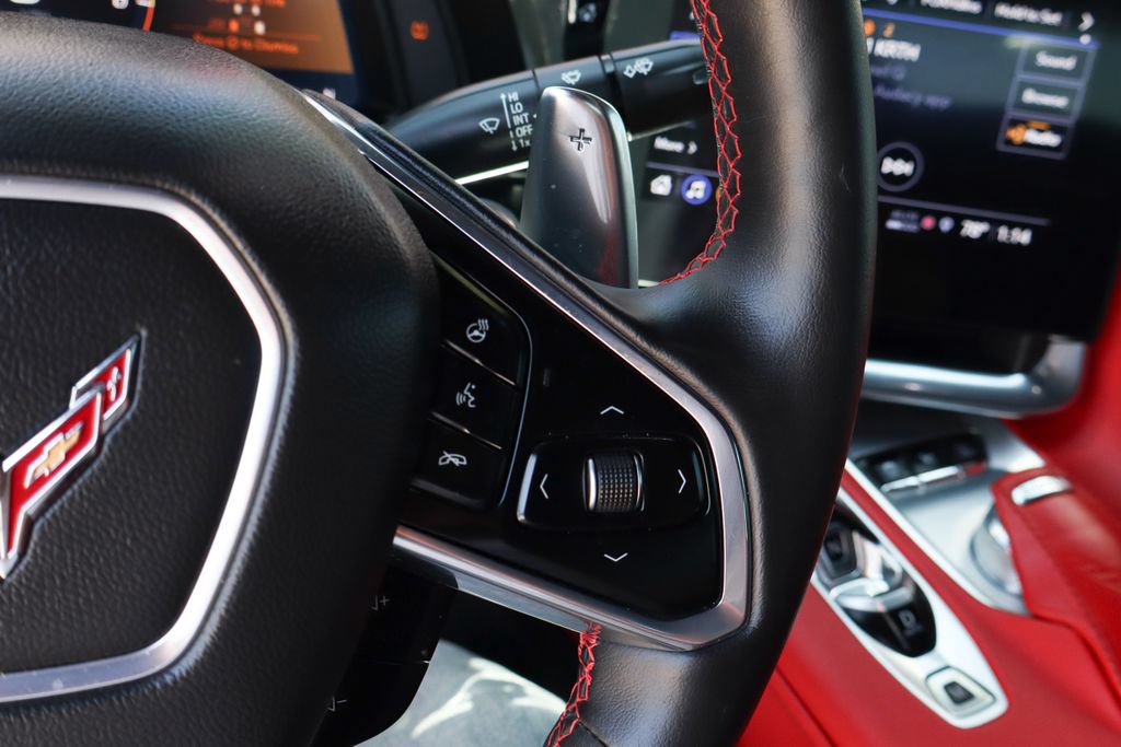 Used 2021 Chevrolet Corvette Stingray Preferred Cpe w/ Z51 Performance Package RWD image 28