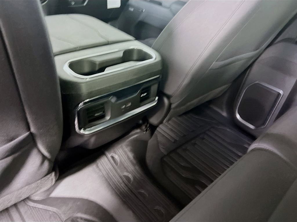 New 2026 GMC Sierra 1500 Elevation image 22