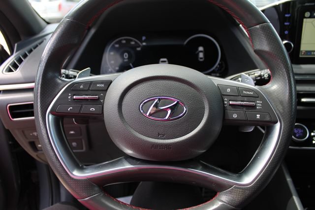 Used 2020 Hyundai Sonata SEL Plus w/ Tech Package FWD image 12