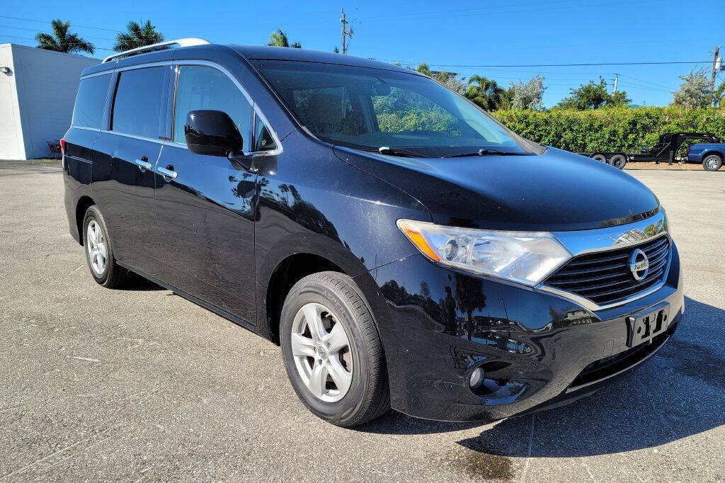 Used 2016 Nissan Quest SV FWD image 3