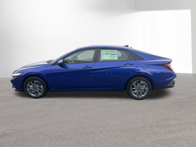 New 2026 Hyundai Elantra Blue image 14