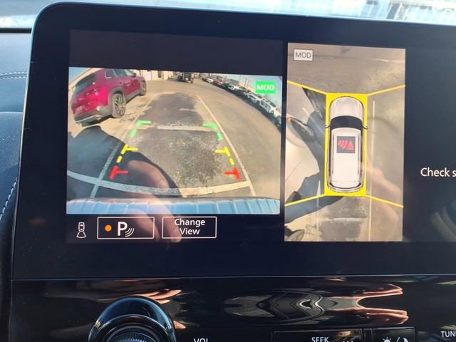 Used 2022 INFINITI QX80 Luxe w/ Cargo Package image 12