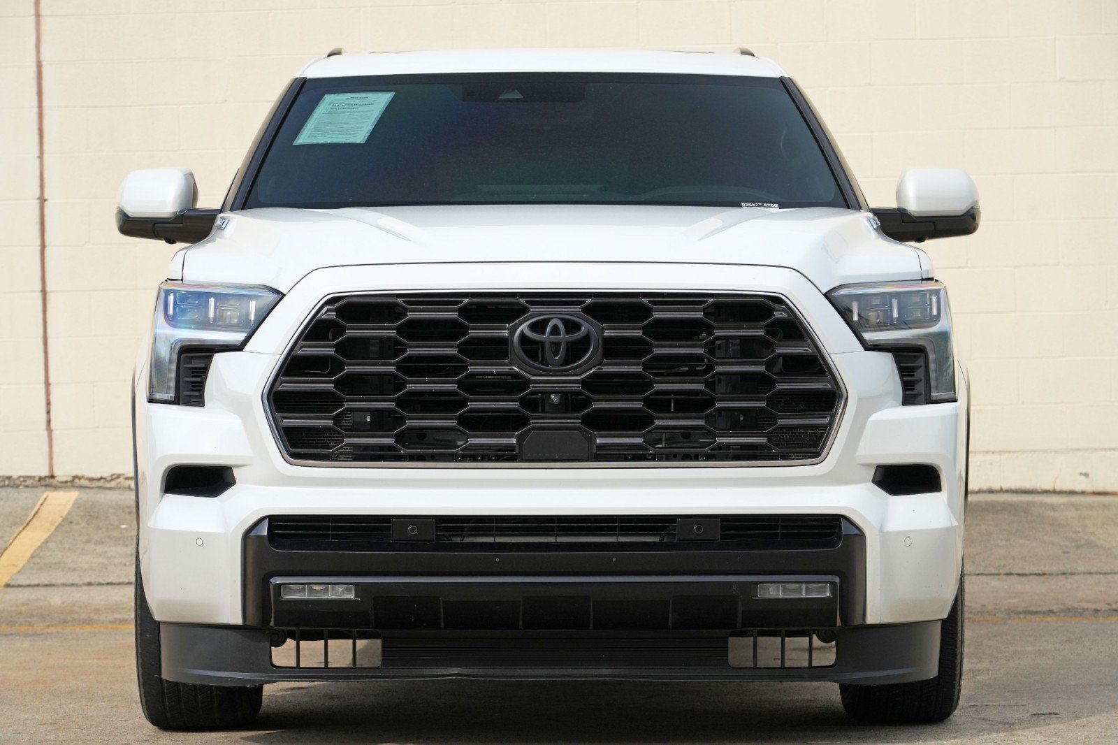 Used 2024 Toyota Sequoia Platinum AWD/4WD image 7
