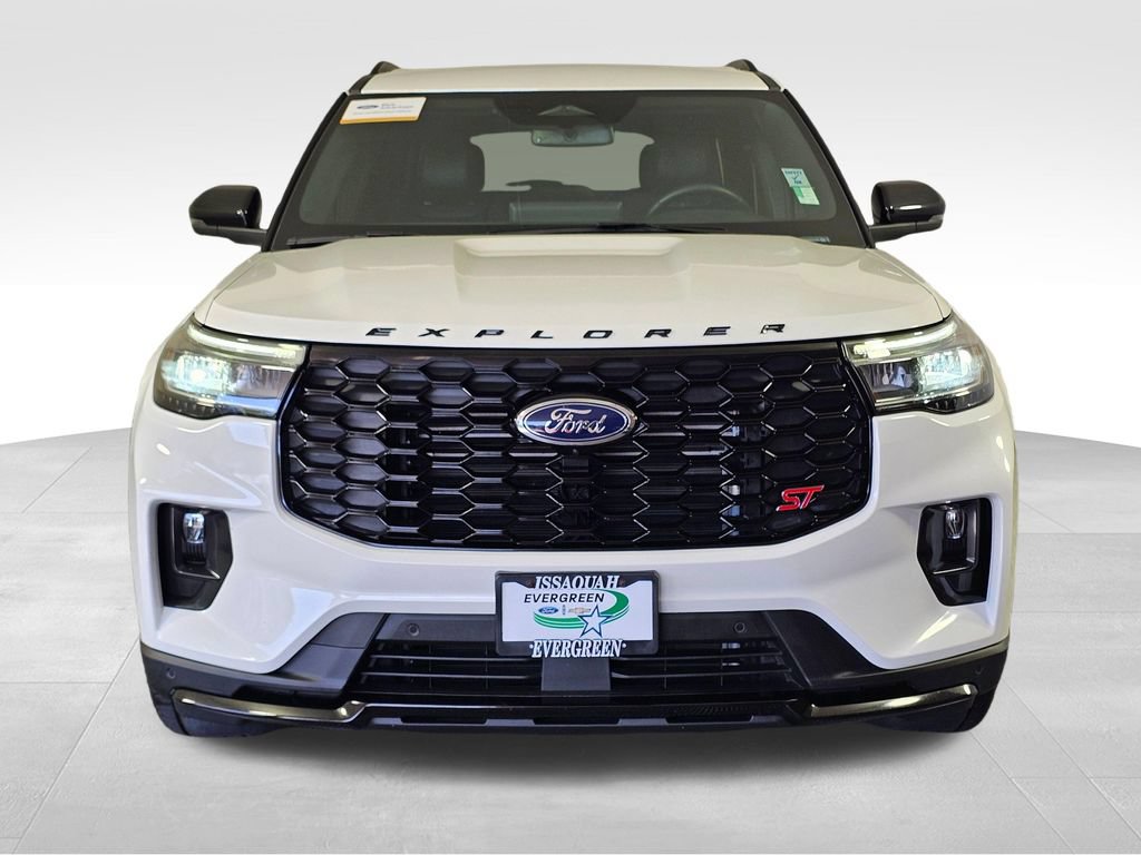 Certified 2025 Ford Explorer ST AWD/4WD image 2