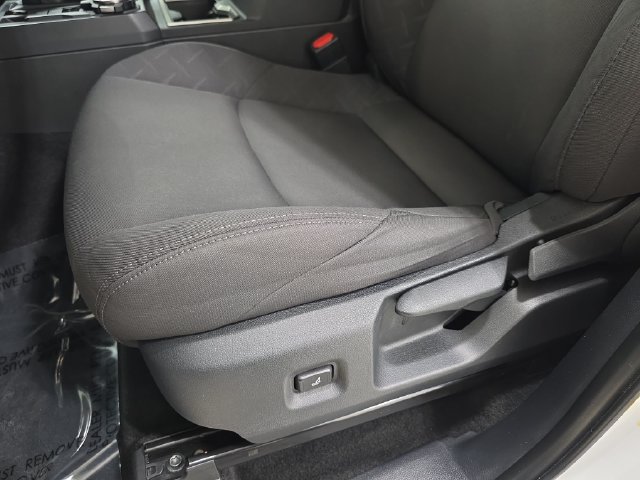 Certified 2024 Toyota Tacoma SR5 AWD/4WD image 26