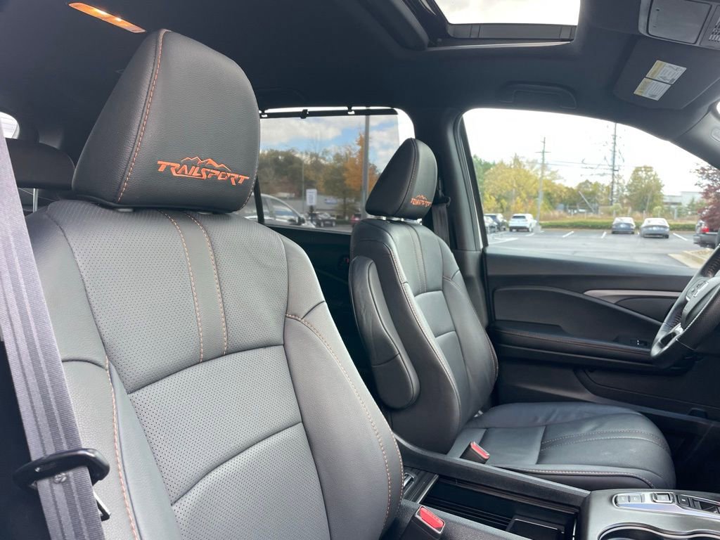 Certified 2023 Honda Passport TrailSport image 30