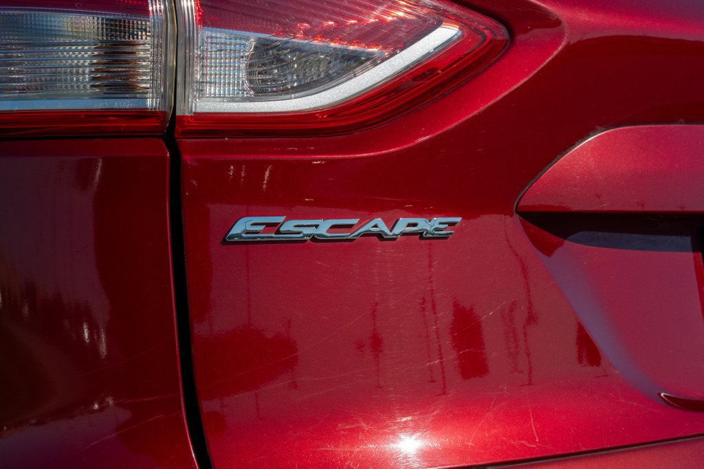 Used 2013 Ford Escape Titanium w/ Parking Technology Pkg FWD image 6