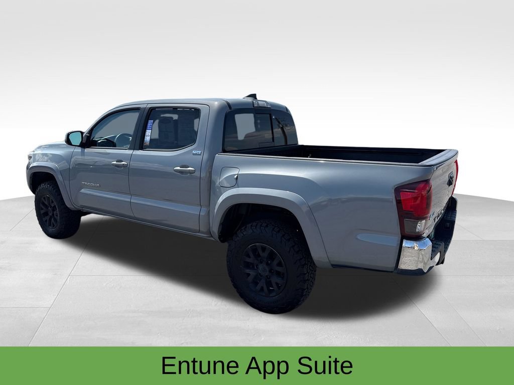 Used 2019 Toyota Tacoma SR5 AWD/4WD image 5