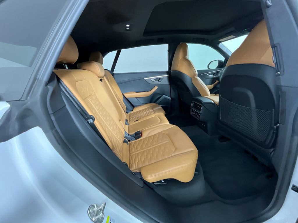 Used 2024 Audi RS Q8 image 24