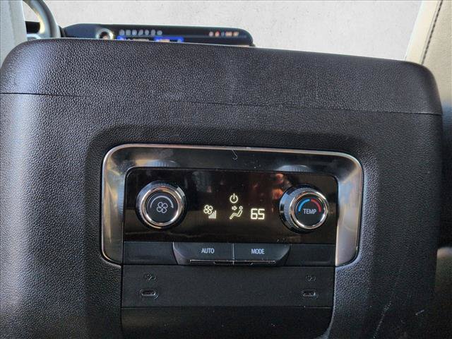 Used 2025 Chevrolet Suburban Z71 AWD/4WD image 16