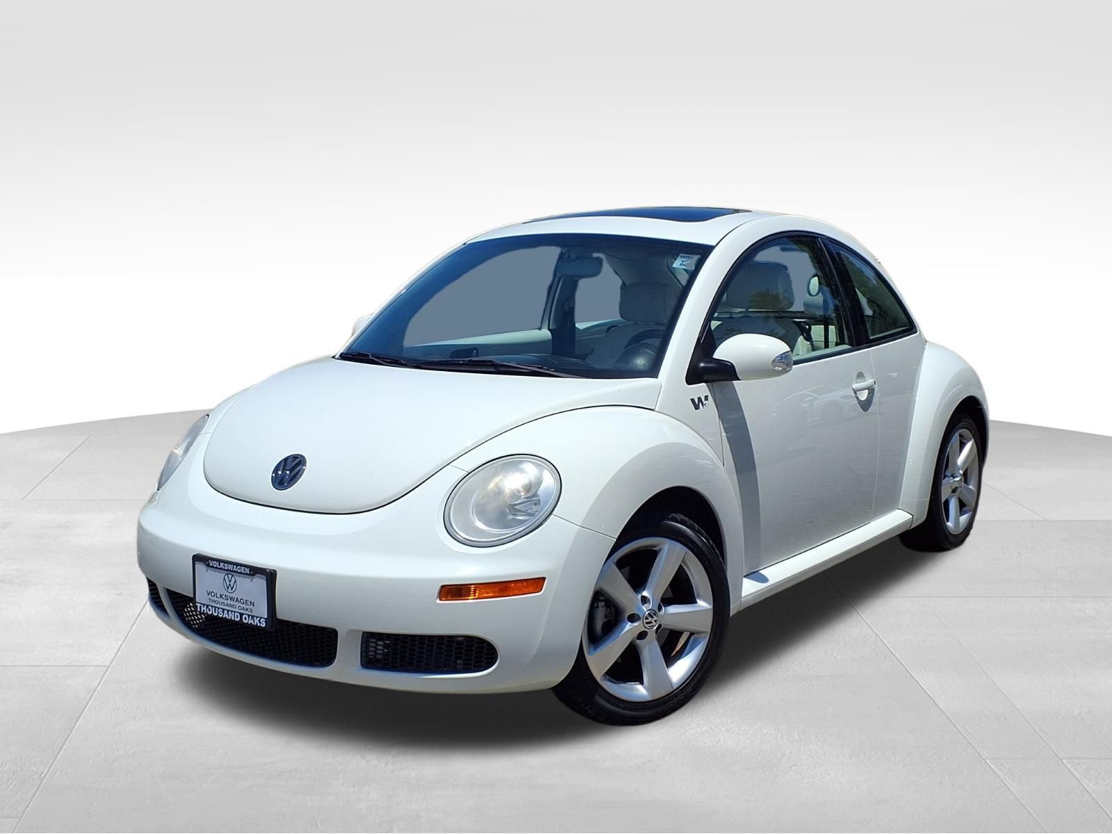 Used 2008 Volkswagen Beetle SE