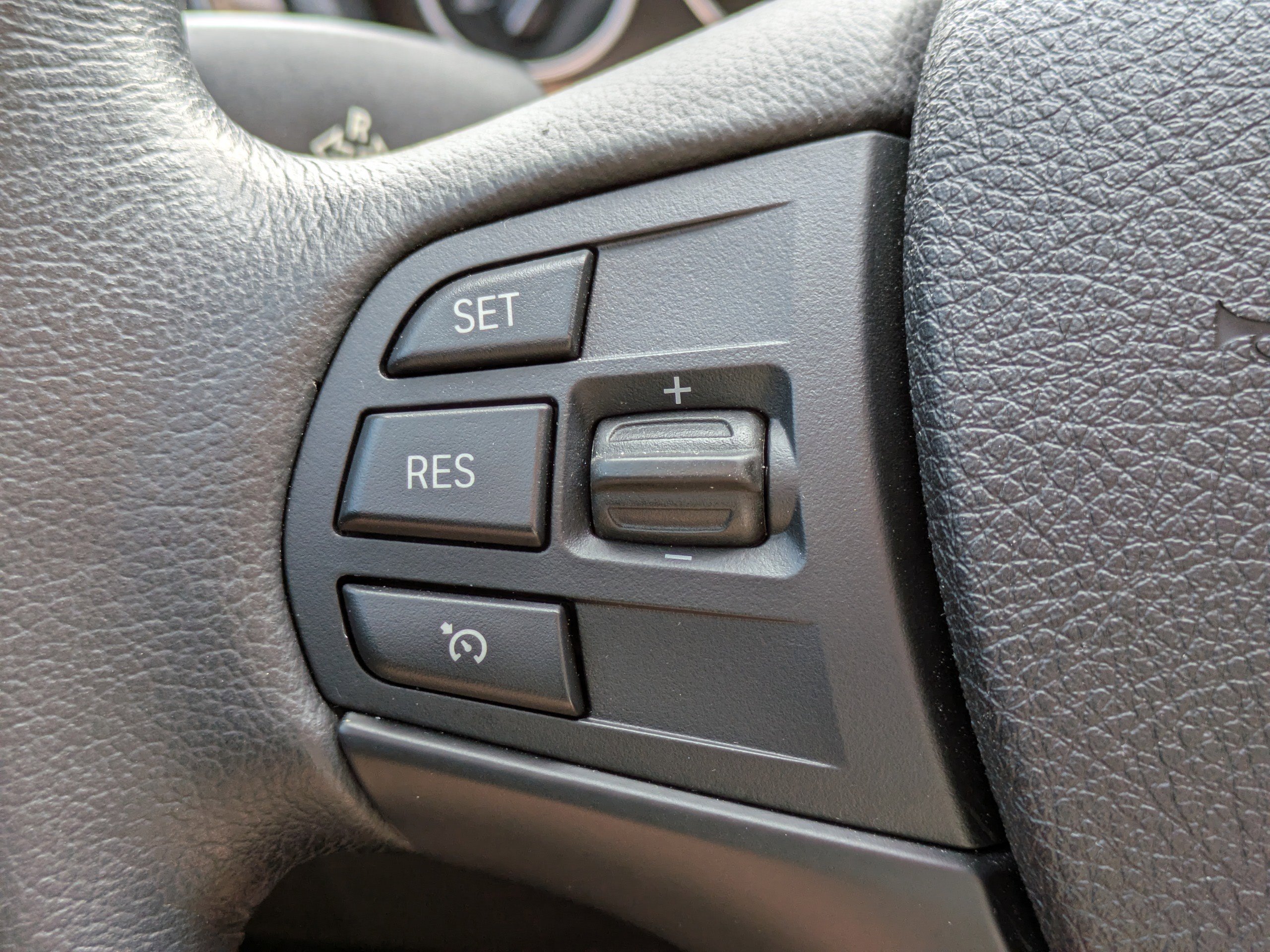 Used 2015 BMW 320i xDrive Sedan image 27