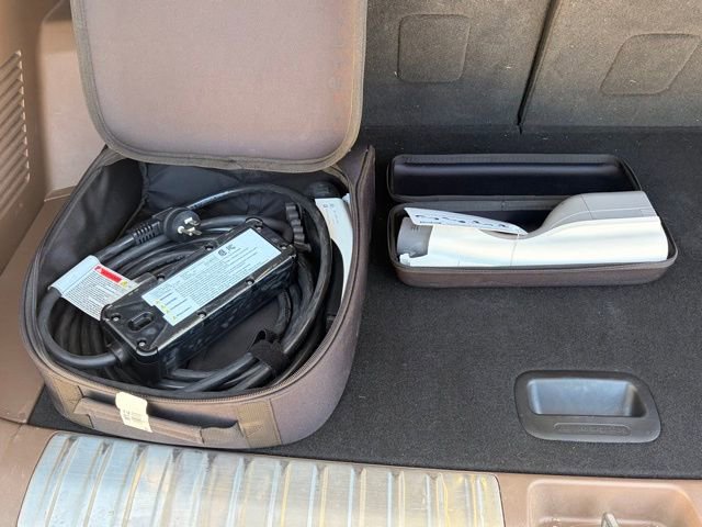 Used 2024 Kia EV9 GT-Line AWD/4WD image 30