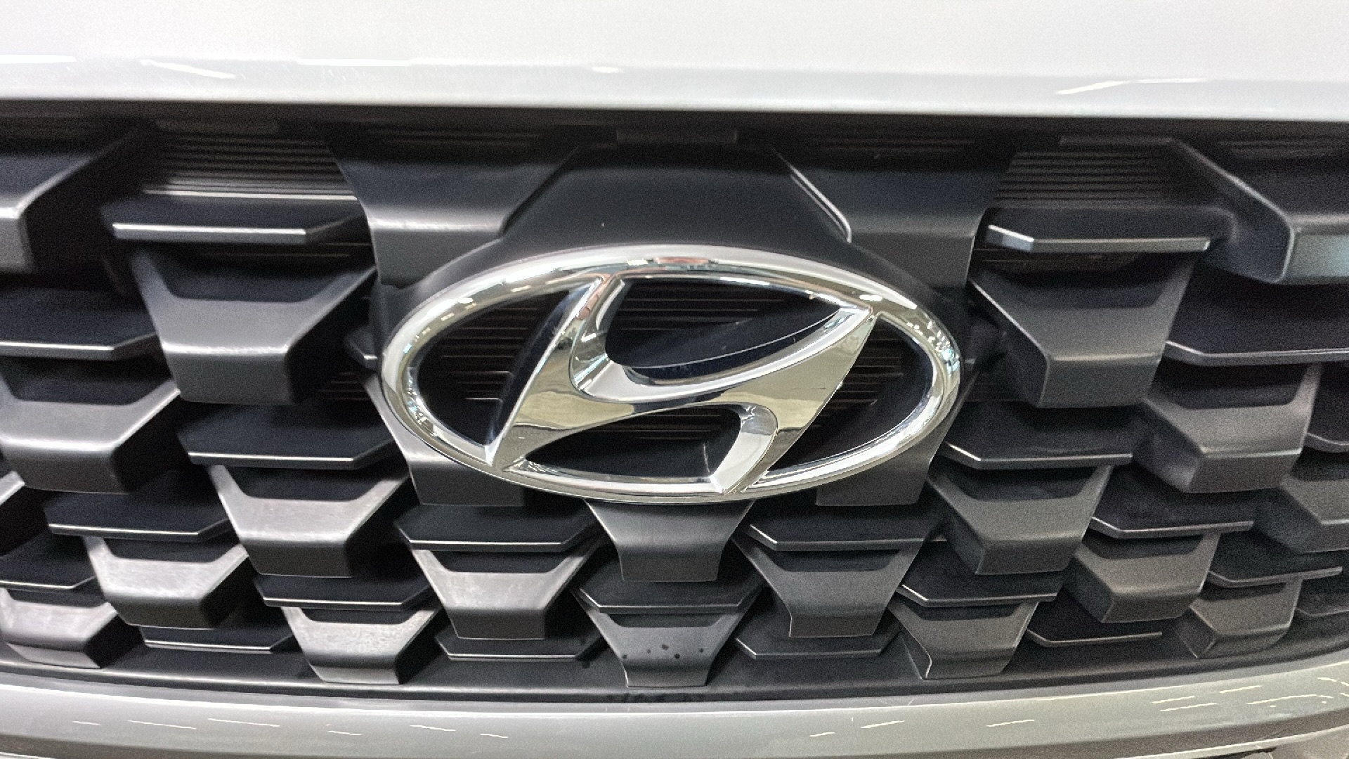 Certified 2023 Hyundai Santa Fe SEL AWD/4WD image 10