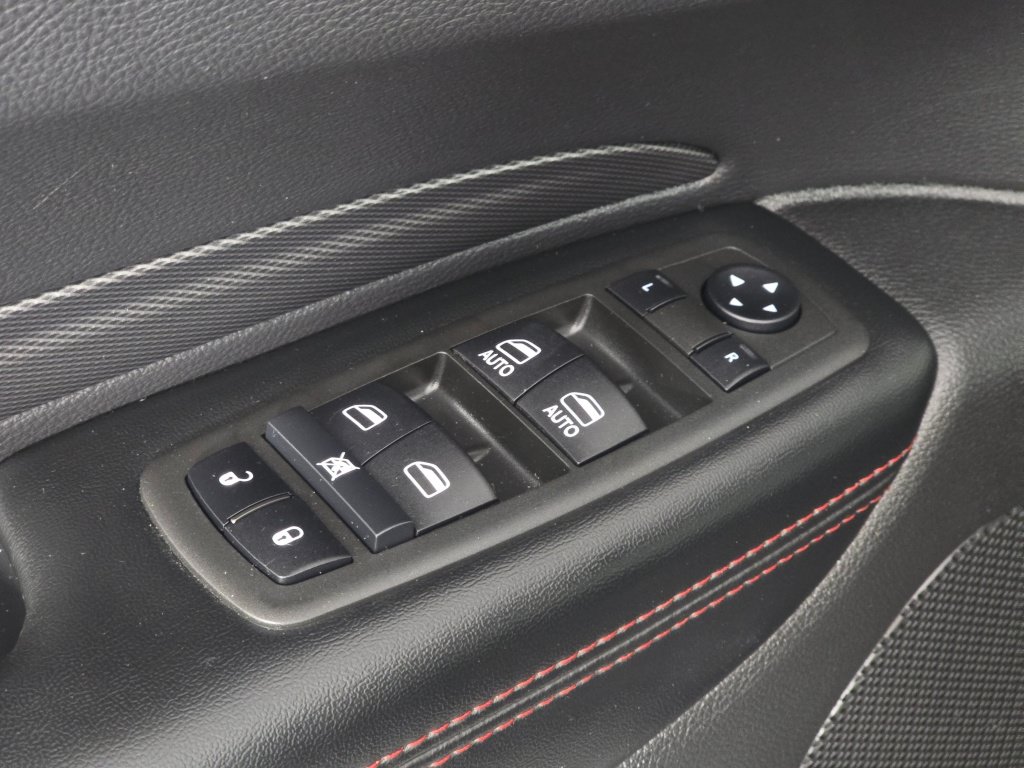 Used 2023 Dodge Durango GT AWD/4WD image 35