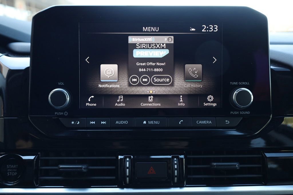 Used 2025 Nissan Pathfinder SV image 43