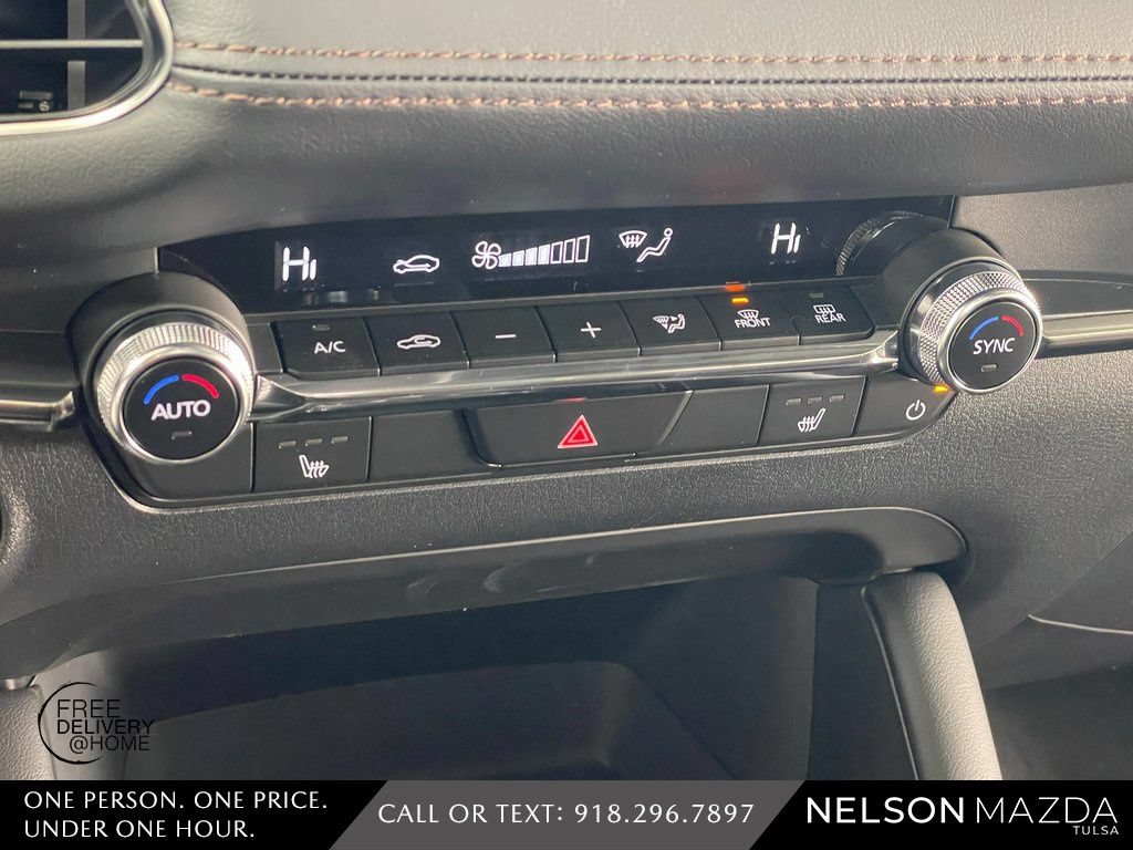 New 2026 MAZDA MAZDA3 2.5 S Hatchback w/ Premium Pkg FWD image 33