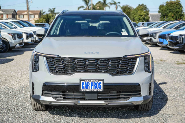 New 2026 Kia Sorento S w/ S Panoramic Sunroof Package FWD image 3