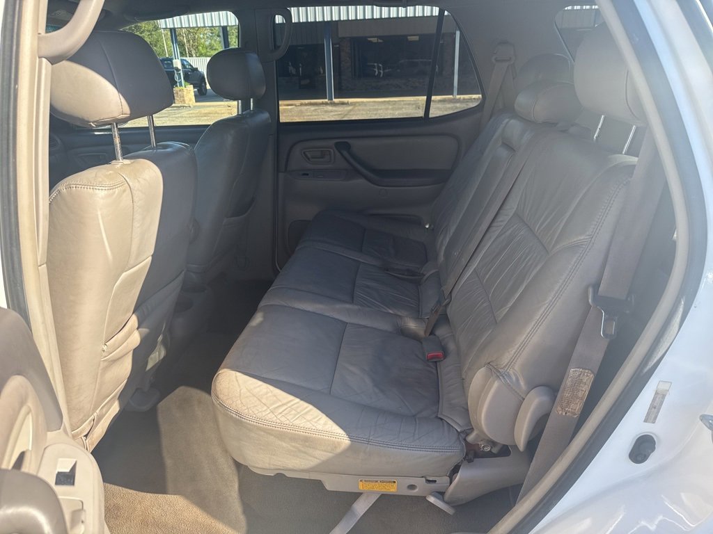 Used 2004 Toyota Sequoia SR5 image 10