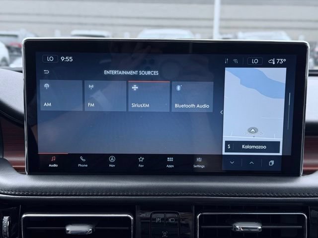 Used 2022 Lincoln Nautilus Reserve AWD/4WD image 39