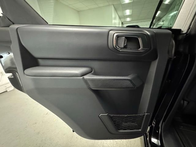 New 2025 Ford Bronco Badlands image 8