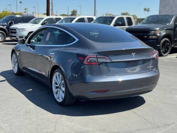 Used 2018 Tesla Model 3 Long Range image 7