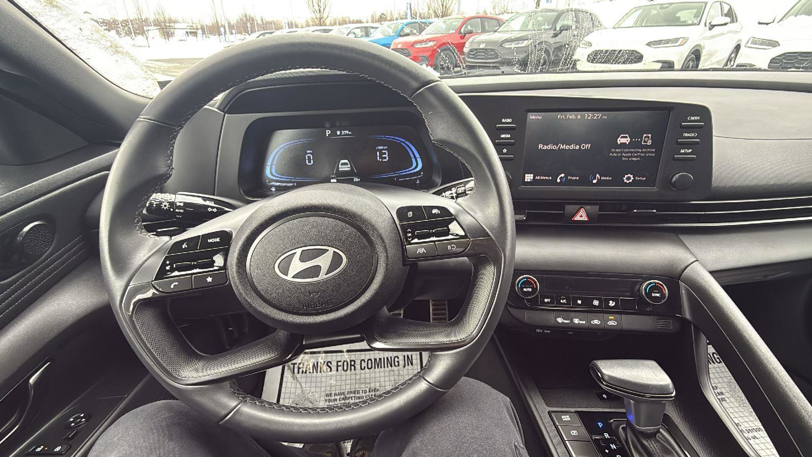 Used 2025 Hyundai Elantra Sport image 26