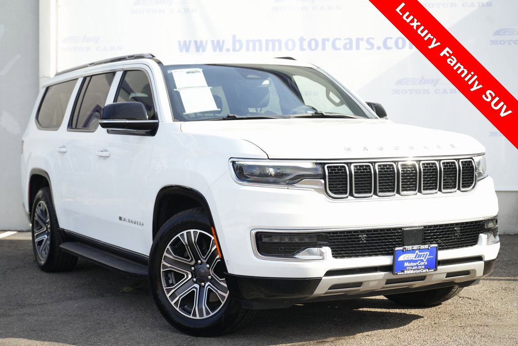 Used 2023 Jeep Wagoneer L Series II image 1