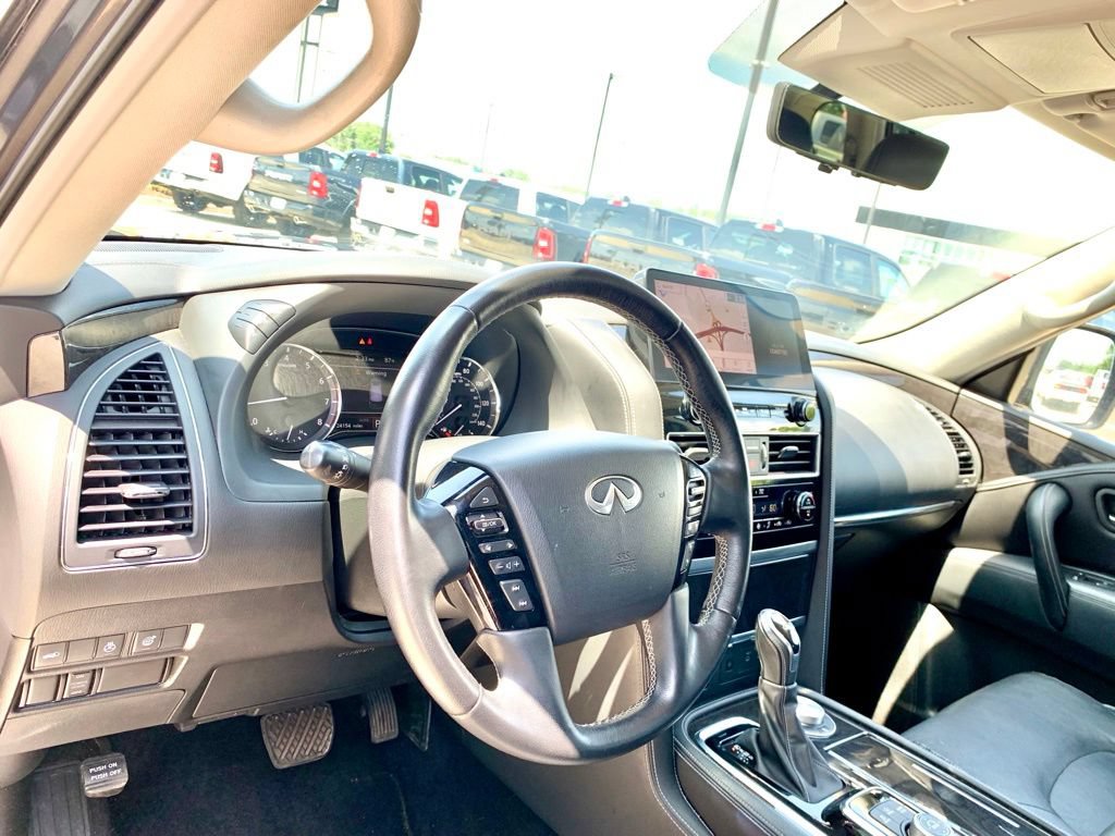 Used 2024 INFINITI QX80 Luxe AWD/4WD image 11