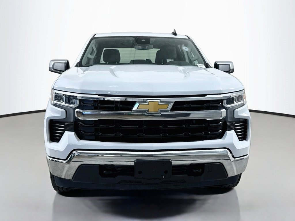 Used 2023 Chevrolet Silverado 1500 LT w/ Z71 Off-Road Package AWD/4WD image 2