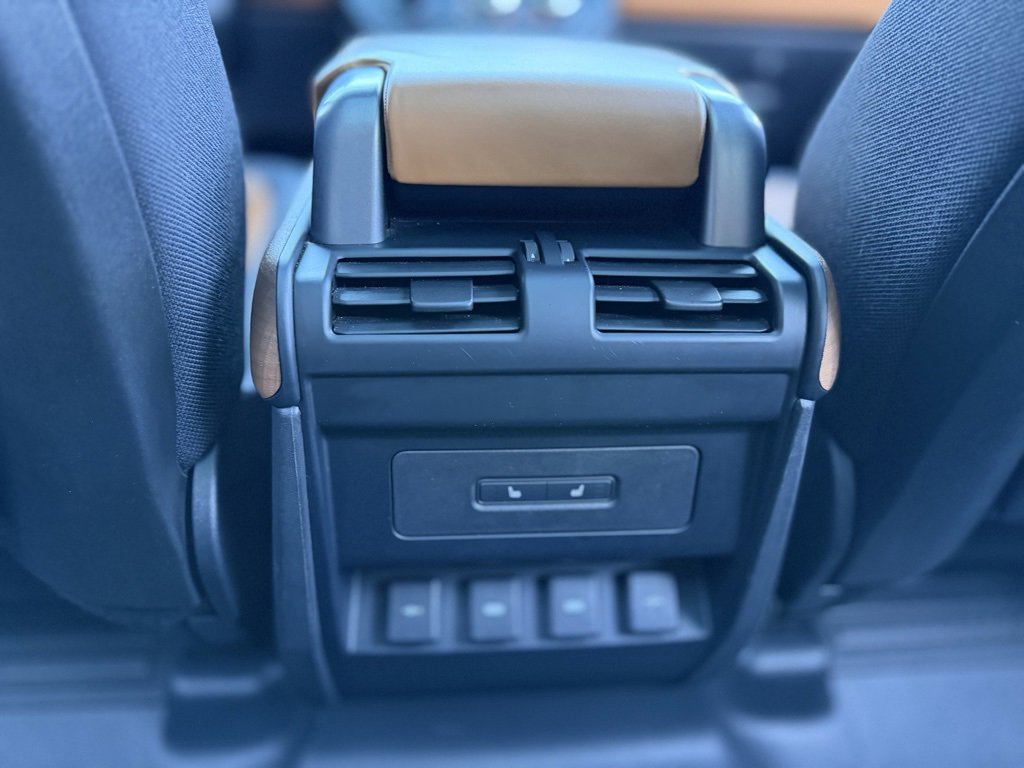 Used 2020 Land Rover Defender 110 X image 50