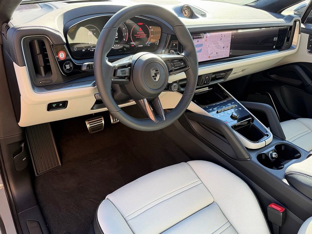 New 2026 Porsche Cayenne Turbo image 4