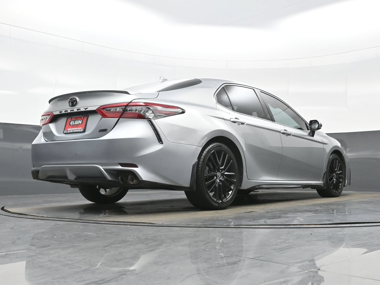 Used 2023 Toyota Camry XSE FWD image 34