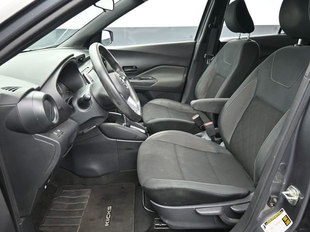 Used 2019 Nissan Kicks S image 25