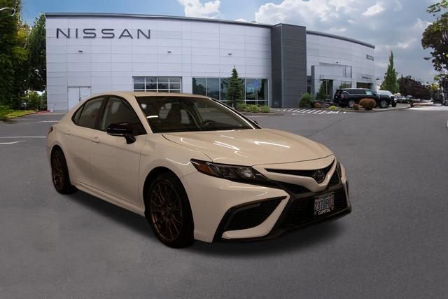 Used 2024 Toyota Camry SE