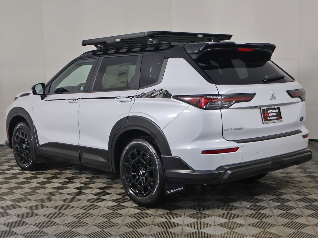 New 2026 Mitsubishi Outlander Trail Edition image 12