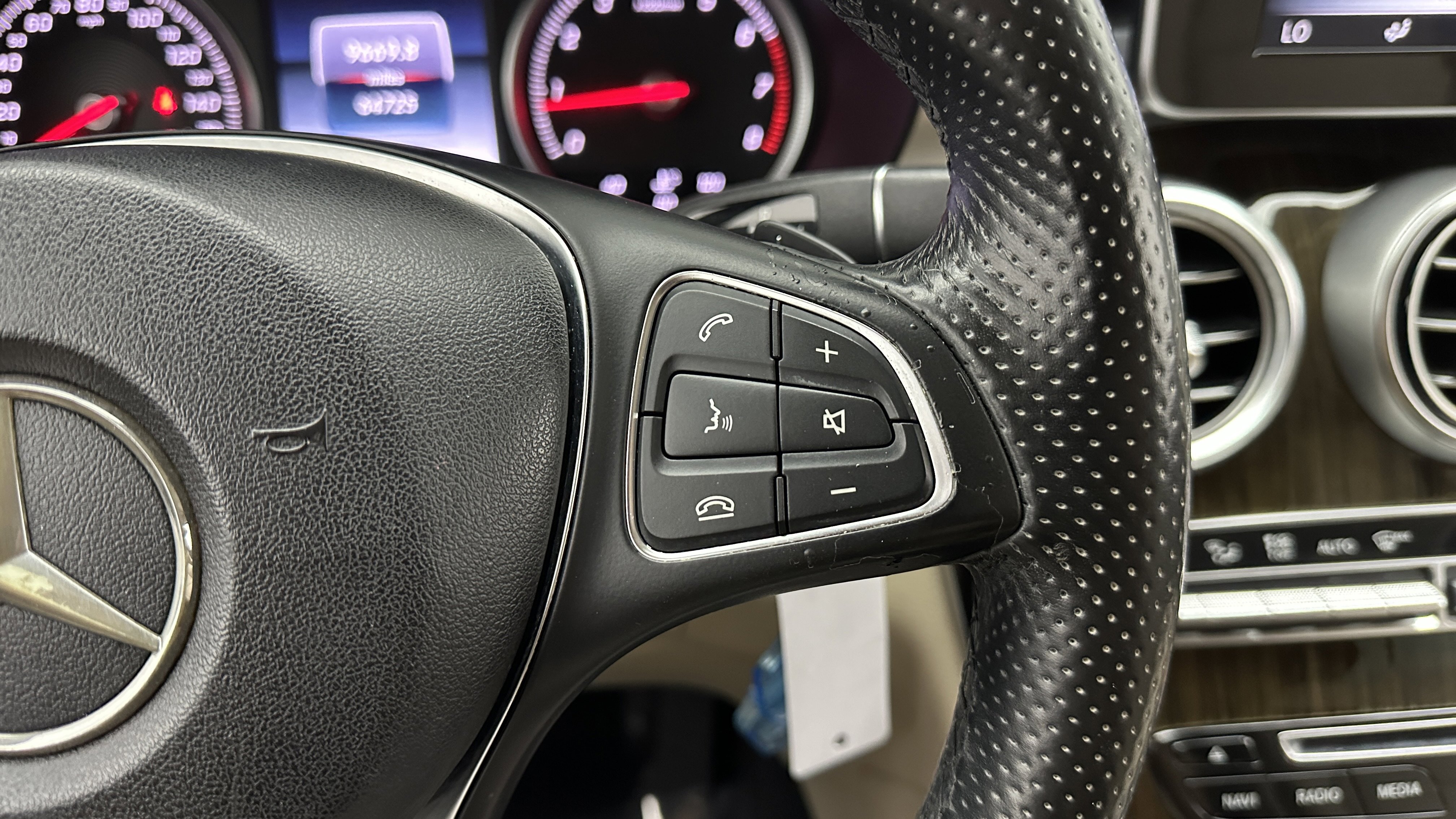 Used 2016 Mercedes-Benz GLC 300 image 22