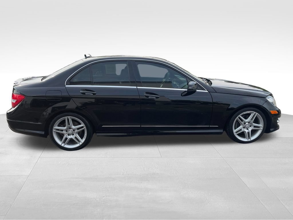 Used 2013 Mercedes-Benz C 300 4MATIC Sedan image 9