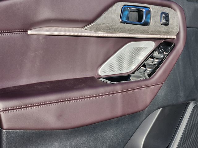 New 2026 Ford Explorer Platinum image 9
