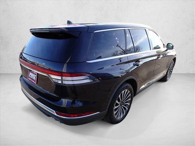 Used 2023 Lincoln Aviator Reserve image 4