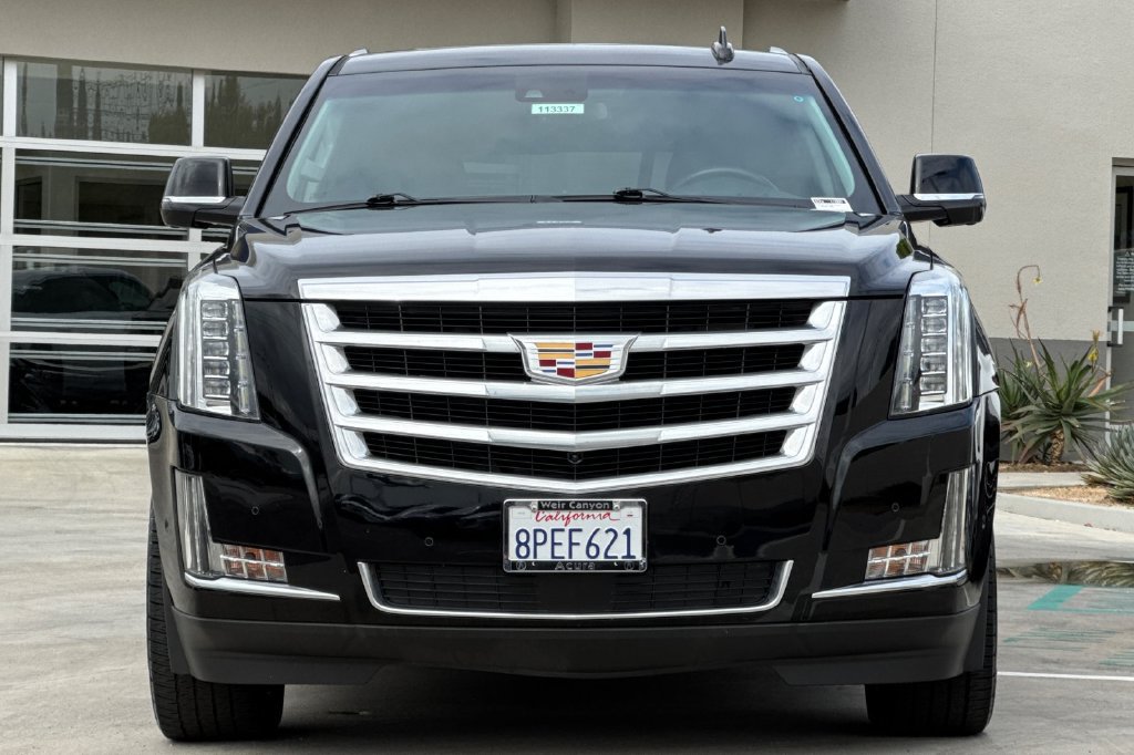 Used 2019 Cadillac Escalade Premium Luxury RWD image 13
