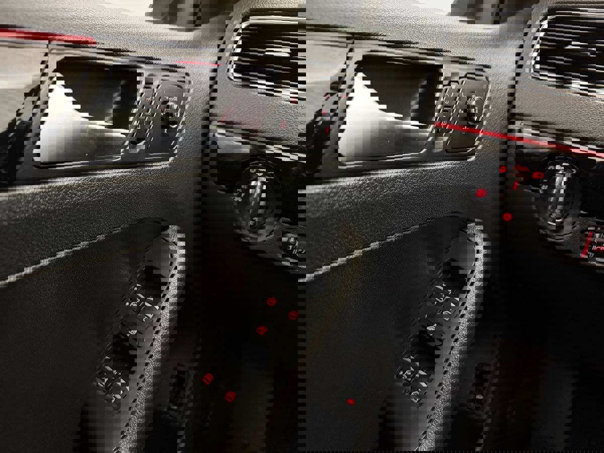 Used 2016 Volkswagen Jetta GLI SEL image 10