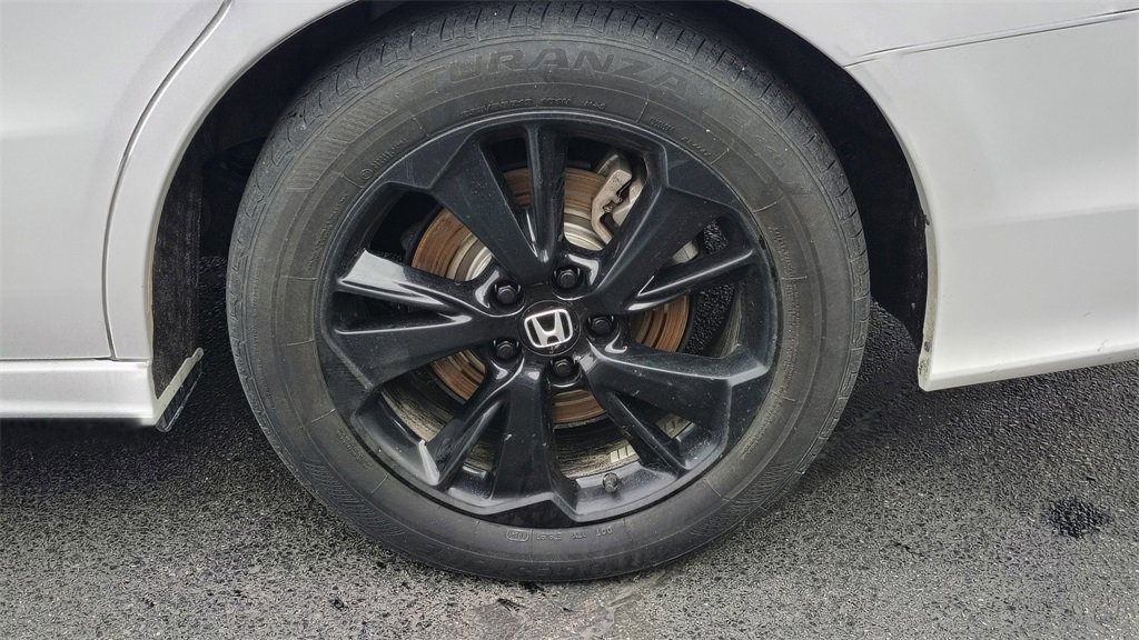 Used 2024 Honda Odyssey Sport image 32