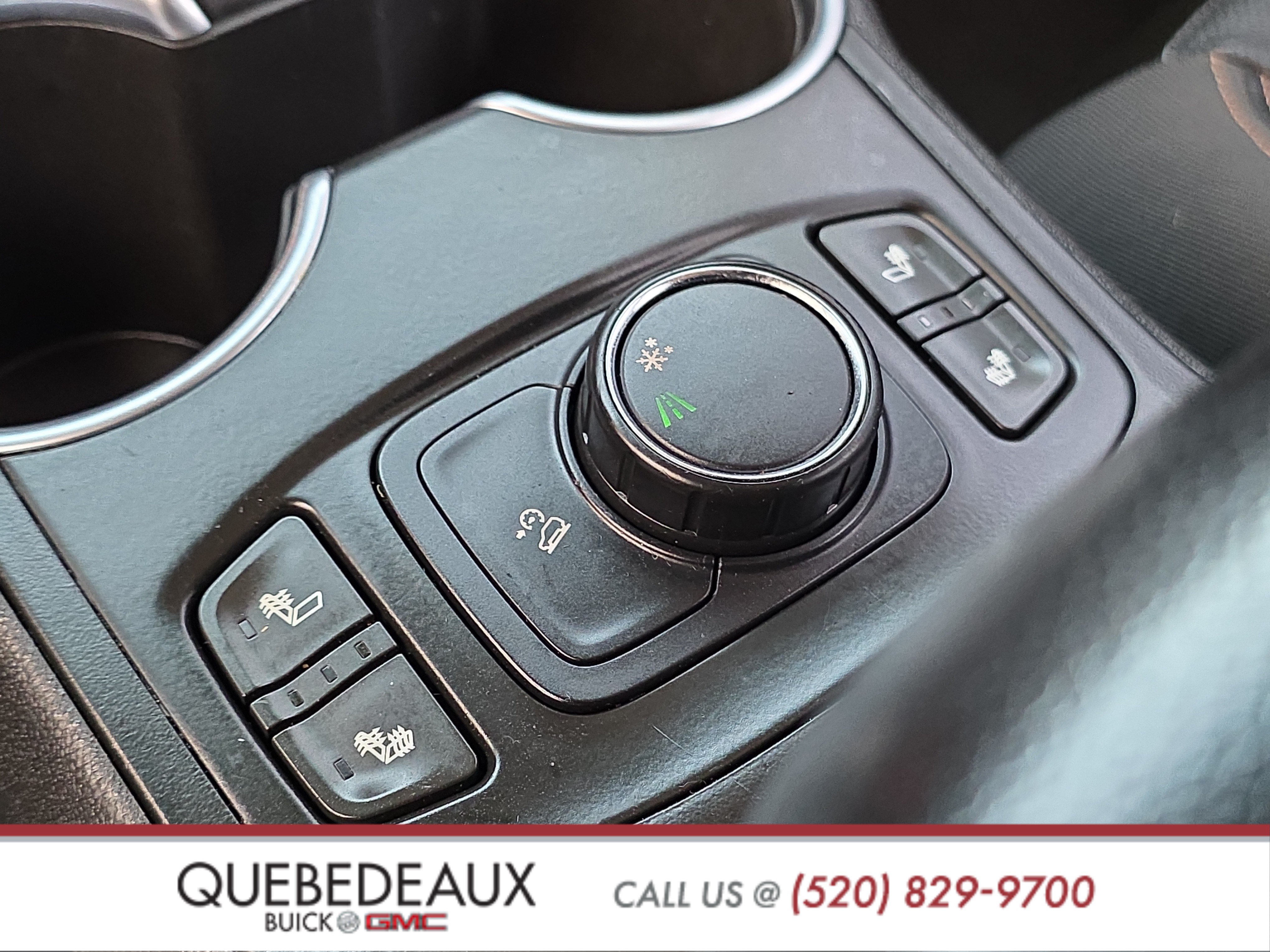 Used 2018 GMC Terrain SLT w/ Preferred Package FWD image 20