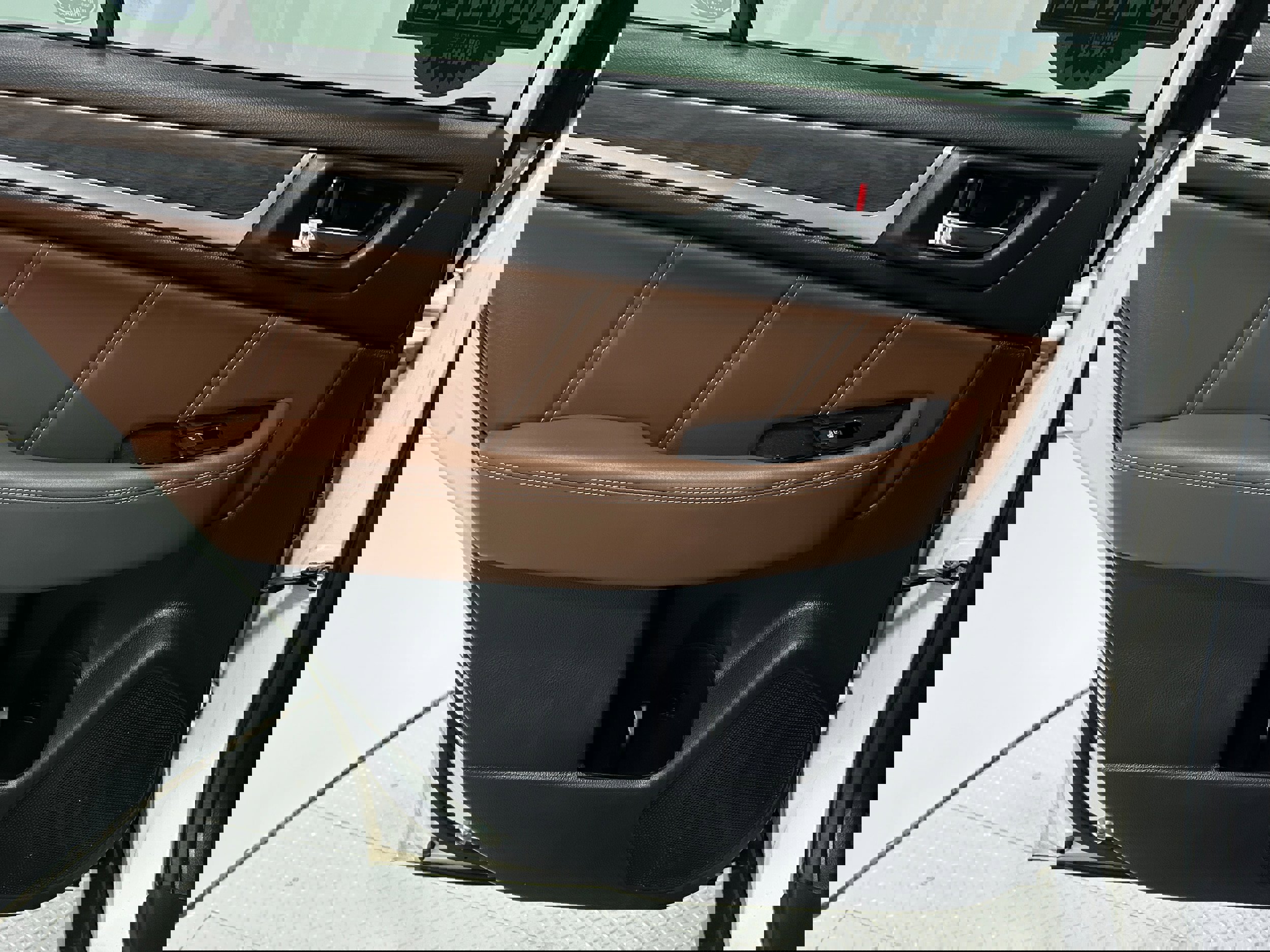 Used 2019 Subaru Outback 3.6R Touring image 29